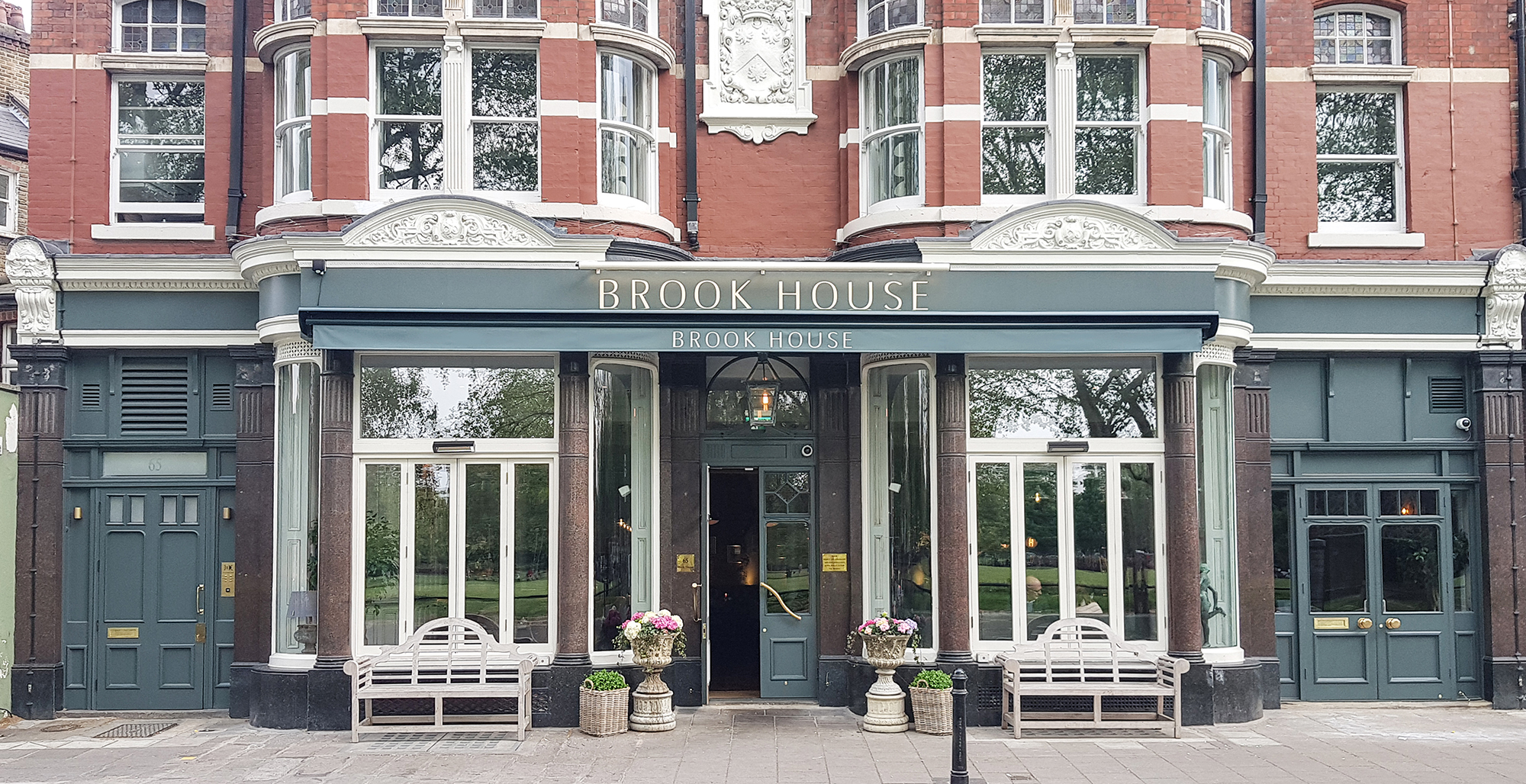 This  Classic commercial awning at Brook House 
