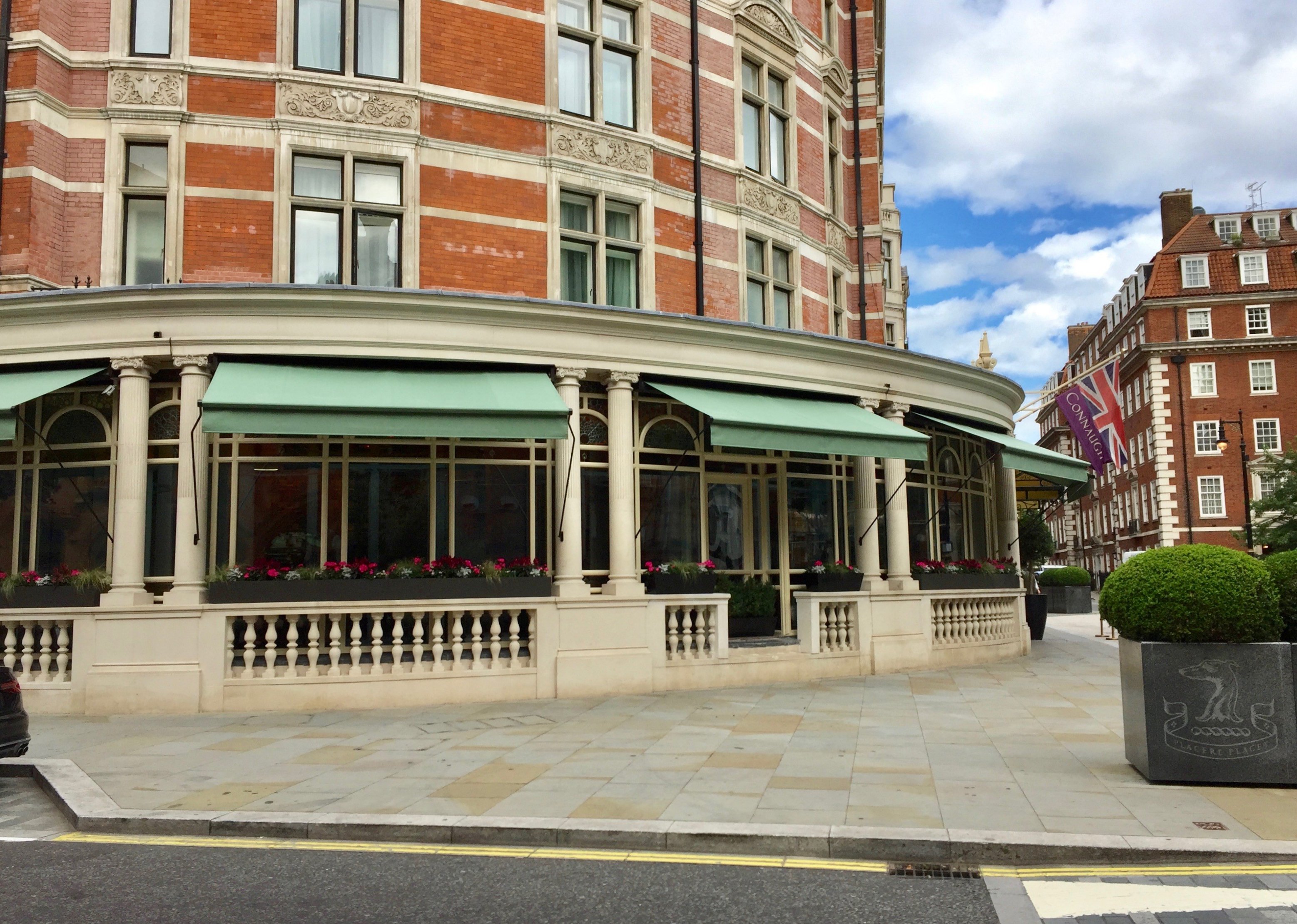 Awnings Connaught Hotel