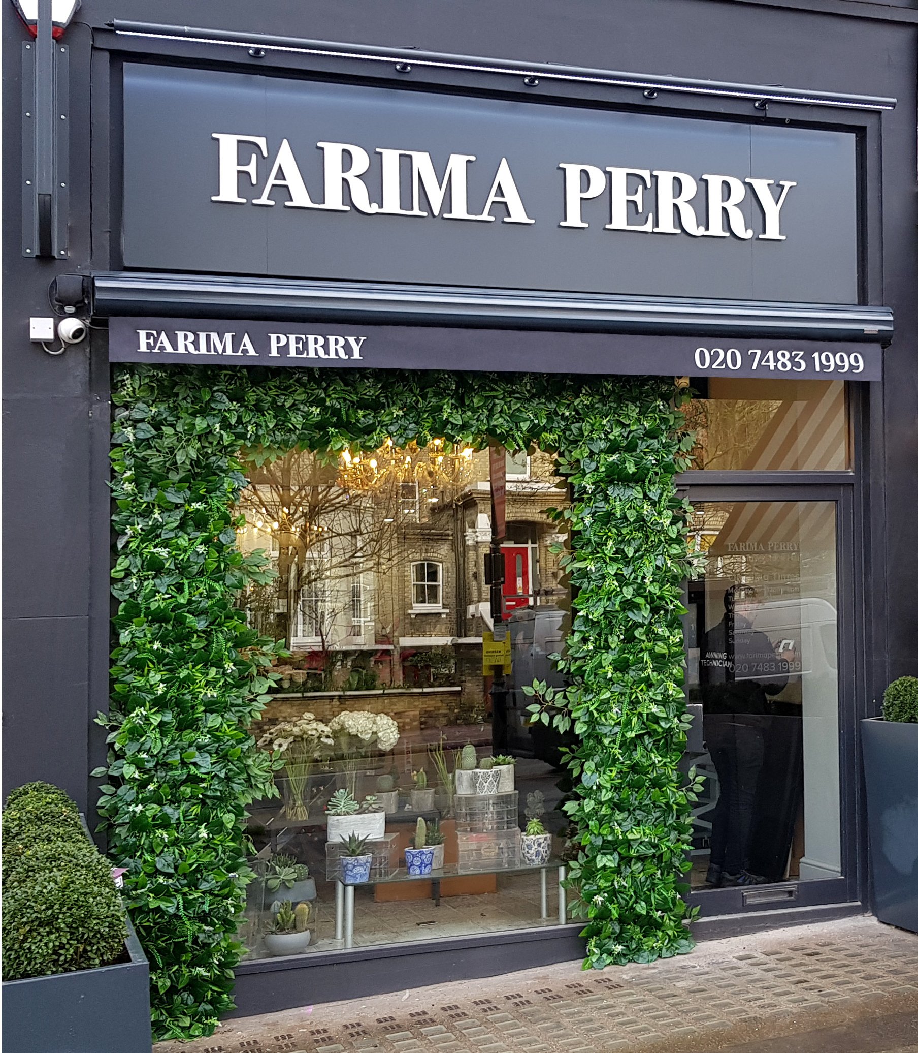 Signature awning Farima Perry 3