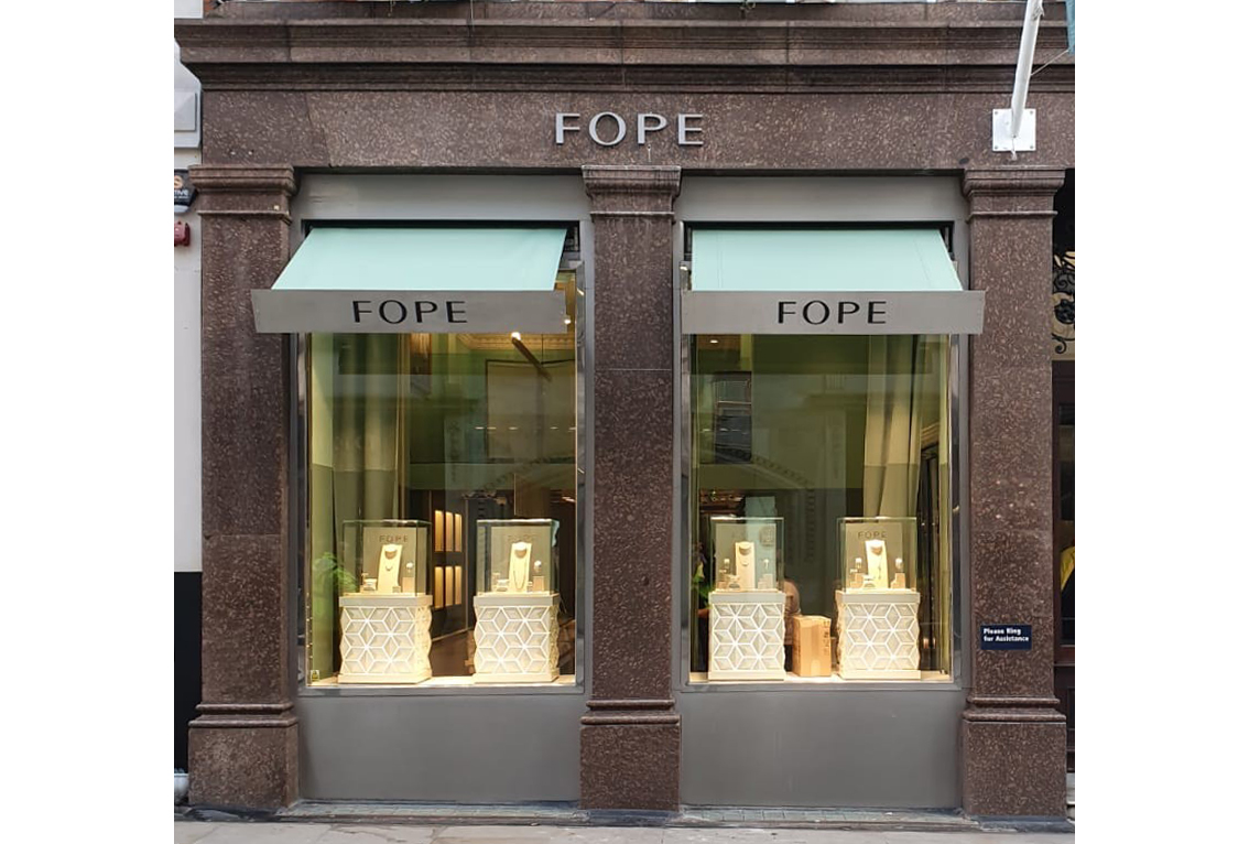 SQ2 awnings for the exclusive new FOPE boutique at Old Bond Street.