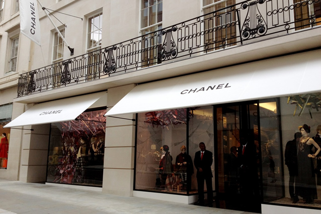 Chanel Morco Signature Victorian Awning