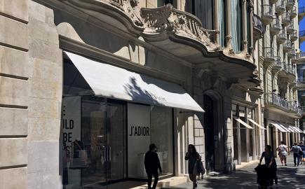 Greenwich Awning® for the Christian Dior Flagship Store in Barcelona
